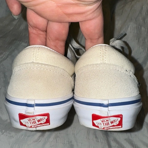 Vans Shoes Cream Suede Canvas Low Top Skate Skateboarding Sneakers Womens 6.5 M5 - Picture 4 of 5